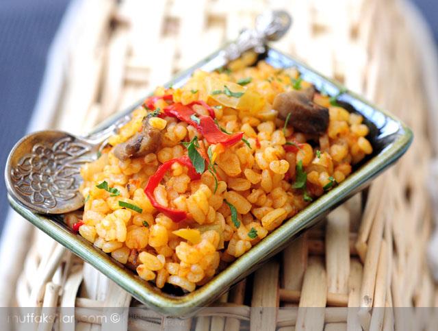 Patlıcanlı Bulgur Pilavı Tarifi
